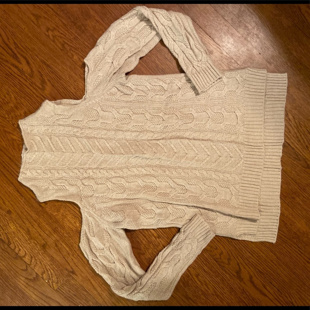 New York and company xs cold neck turtleneck
